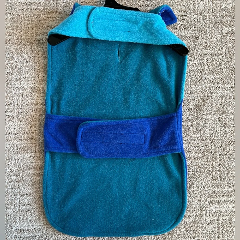 NWT - YOULY - Fleece Pet‎ Coat - S/M - Teal and Blue